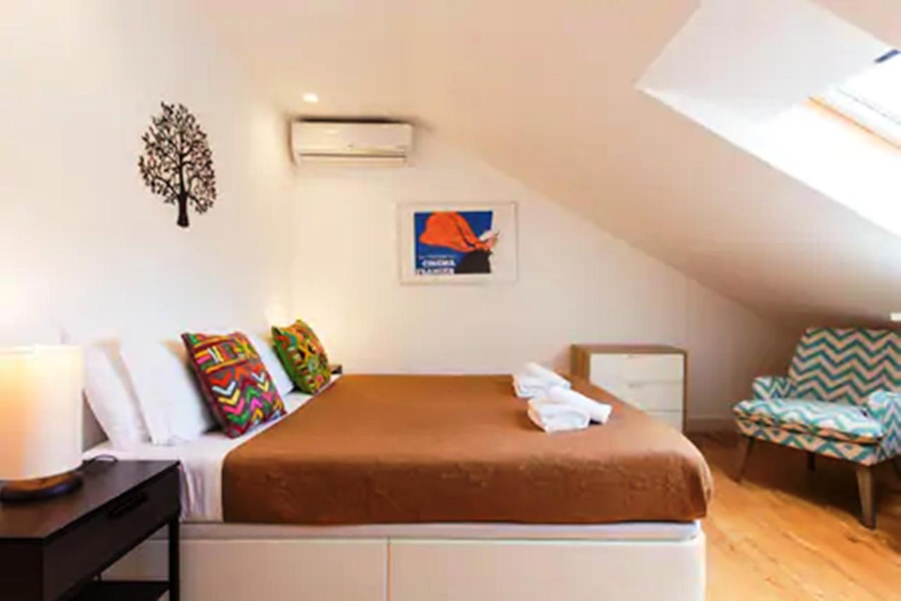Comfortable And Bright - * Lissabon