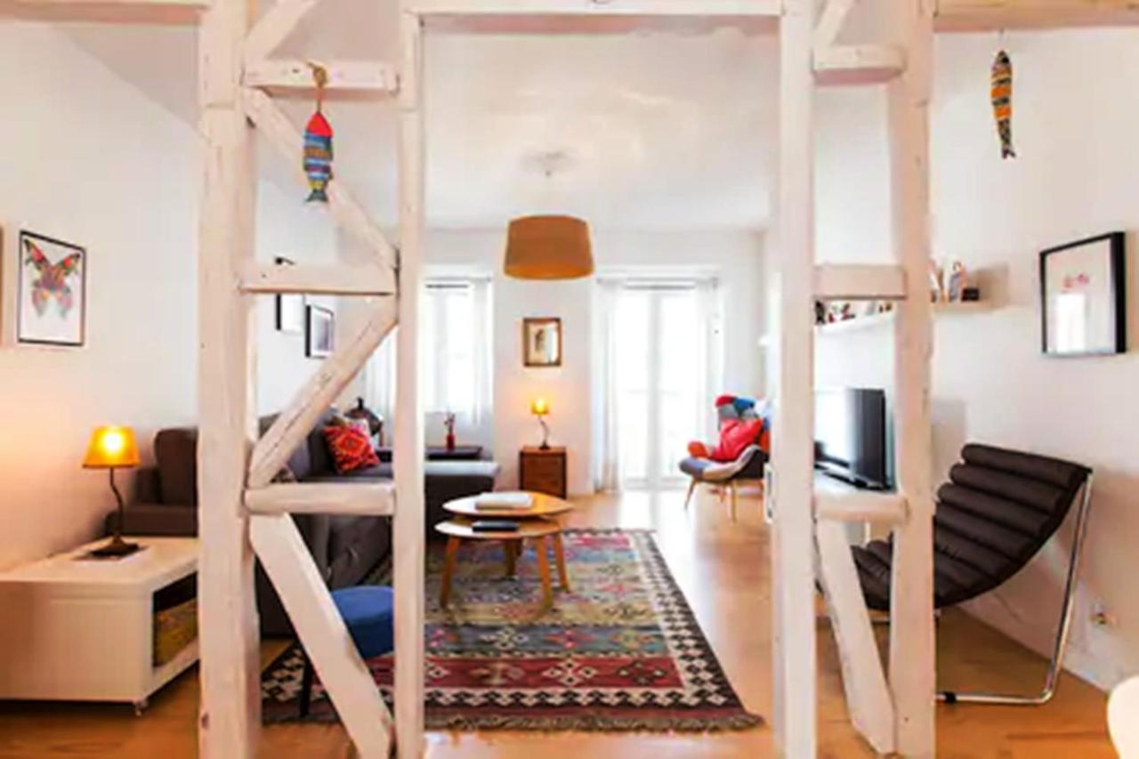 Apartment Comfortable And Bright - Lissabon